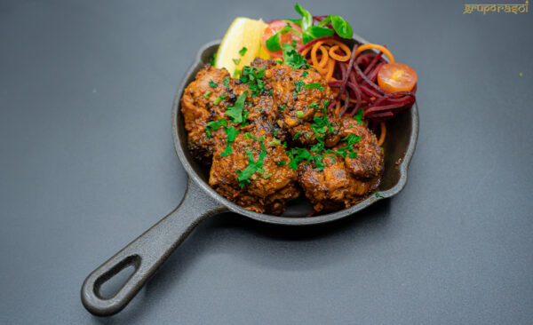 CHICKEN GARLIC TIKKA (3,7)